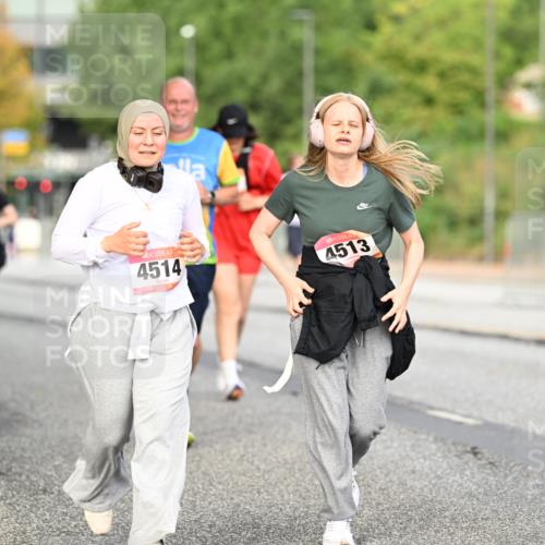 06.09.2026 - CURREX Alsterlauf Dr. Thomas Lammeyer http://msf.ph/oto/10145812 06.09.2026 10:19:31 Laufen 4514, 4513, 10 meine-sportfotos.de