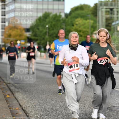06.09.2026 - CURREX Alsterlauf Dr. Thomas Lammeyer http://msf.ph/oto/10145828 06.09.2026 10:19:33 Laufen 4514, 4513 meine-sportfotos.de