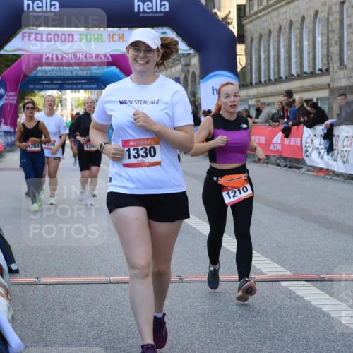 06.09.2026 - CURREX Alsterlauf Strokosch-Dieckow http://msf.ph/oto/10145857 06.09.2026 11:52:12 Ziel 1085, 1154, 1205, 1206, 1210, 1244, 1261, 1262, 1279, 1330 meine-sportfotos.de