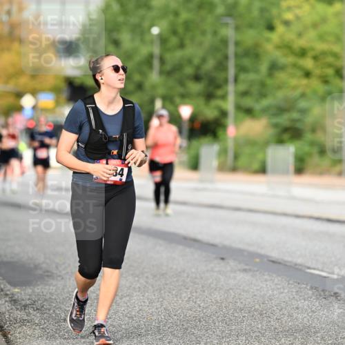 06.09.2026 - CURREX Alsterlauf Dr. Thomas Lammeyer http://msf.ph/oto/10145934 06.09.2026 10:19:59 Laufen 34, 4384 meine-sportfotos.de