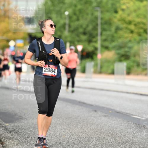06.09.2026 - CURREX Alsterlauf Dr. Thomas Lammeyer http://msf.ph/oto/10145936 06.09.2026 10:19:59 Laufen 2984, 4384 meine-sportfotos.de