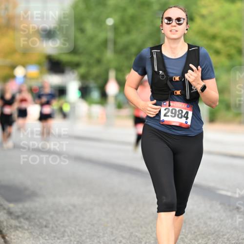 06.09.2026 - CURREX Alsterlauf Dr. Thomas Lammeyer http://msf.ph/oto/10145953 06.09.2026 10:20:01 Laufen 2984 meine-sportfotos.de