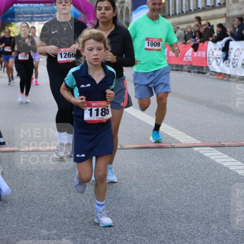 06.09.2026 - CURREX Alsterlauf Strokosch-Dieckow http://msf.ph/oto/10145966 06.09.2026 11:52:23 Ziel 1009, 1020, 1059, 1120, 1186, 1205, 1206, 1215, 1266, 1304 meine-sportfotos.de