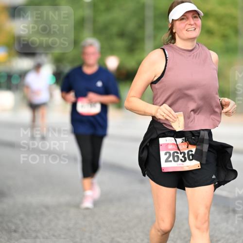 06.09.2026 - CURREX Alsterlauf Dr. Thomas Lammeyer http://msf.ph/oto/10146055 06.09.2026 10:20:24 Laufen 2, 2636 meine-sportfotos.de
