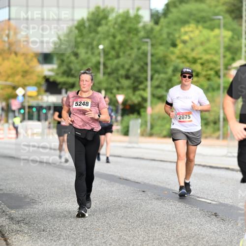 06.09.2026 - CURREX Alsterlauf Dr. Thomas Lammeyer http://msf.ph/oto/10146101 06.09.2026 10:20:36 Laufen 5248, 2075, 4912 meine-sportfotos.de
