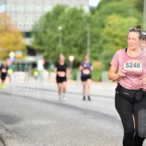 06.09.2026 - CURREX Alsterlauf Dr. Thomas Lammeyer http://msf.ph/oto/10146126 06.09.2026 10:20:39 Laufen 5248 meine-sportfotos.de