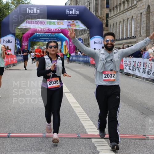 06.09.2026 - CURREX Alsterlauf Strokosch-Dieckow http://msf.ph/oto/10146149 06.09.2026 10:21:40 Ziel 2032, 2038, 2876, 4764, 4837, 4875 meine-sportfotos.de