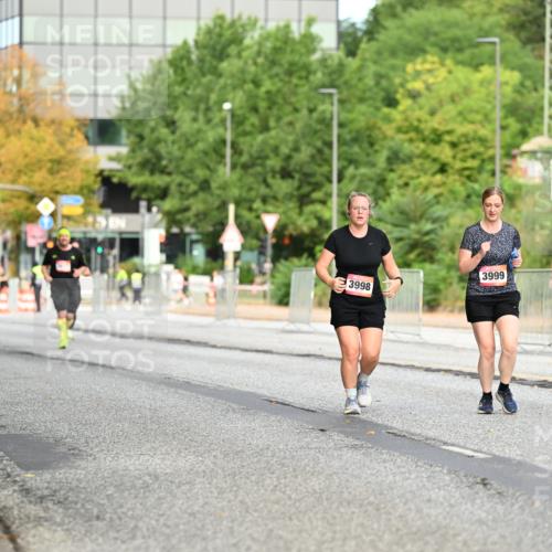 06.09.2026 - CURREX Alsterlauf Dr. Thomas Lammeyer http://msf.ph/oto/10146161 06.09.2026 10:20:43 Laufen 3998, 3999, 78 meine-sportfotos.de