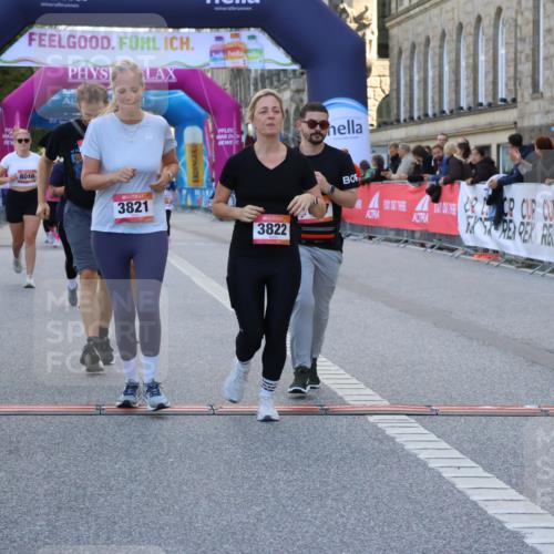 06.09.2026 - CURREX Alsterlauf Strokosch-Dieckow http://msf.ph/oto/10146219 06.09.2026 11:52:50 Ziel 1061, 1077, 1082, 1340, 3821, 3822, 8016, 8137 meine-sportfotos.de