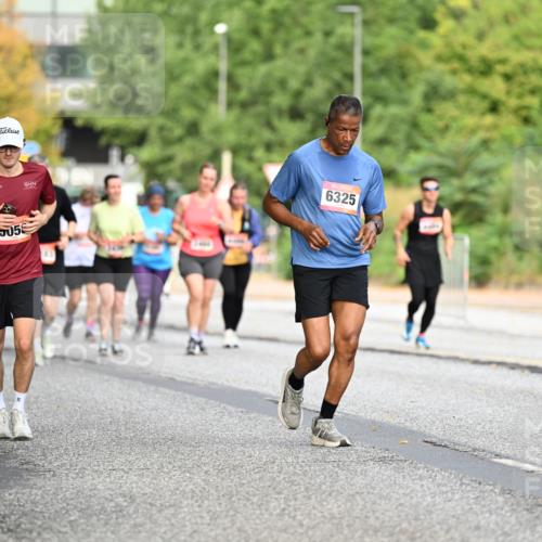 06.09.2026 - CURREX Alsterlauf Dr. Thomas Lammeyer http://msf.ph/oto/10146300 06.09.2026 10:21:12 Laufen 505, 6325 meine-sportfotos.de