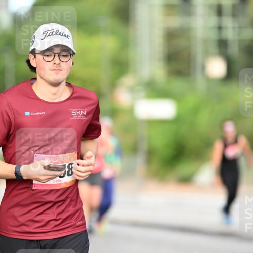 06.09.2026 - CURREX Alsterlauf Dr. Thomas Lammeyer http://msf.ph/oto/10146348 06.09.2026 10:21:18 Laufen 8 meine-sportfotos.de
