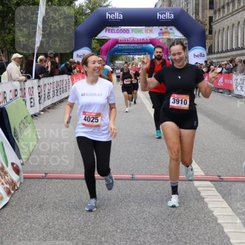 06.09.2026 - CURREX Alsterlauf Strokosch-Dieckow http://msf.ph/oto/10146397 06.09.2026 10:21:55 Ziel 2103, 2667, 2668, 2669, 3106, 3538, 3904, 3910, 4025, 4869, 4880, 4960, 5508, 8232 meine-sportfotos.de