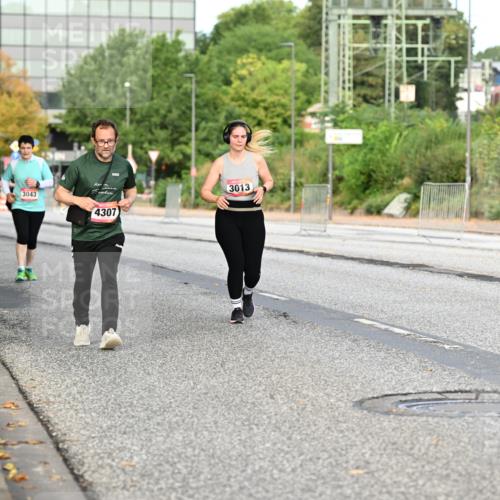 06.09.2026 - CURREX Alsterlauf Dr. Thomas Lammeyer http://msf.ph/oto/10146459 06.09.2026 10:21:44 Laufen 3043, 4307, 3013 meine-sportfotos.de