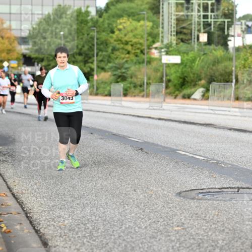06.09.2026 - CURREX Alsterlauf Dr. Thomas Lammeyer http://msf.ph/oto/10146502 06.09.2026 10:21:50 Laufen 3043 meine-sportfotos.de