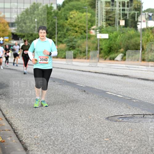 06.09.2026 - CURREX Alsterlauf Dr. Thomas Lammeyer http://msf.ph/oto/10146507 06.09.2026 10:21:50 Laufen 3043 meine-sportfotos.de