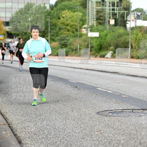 06.09.2026 - CURREX Alsterlauf Dr. Thomas Lammeyer http://msf.ph/oto/10146509 06.09.2026 10:21:50 Laufen 3043 meine-sportfotos.de