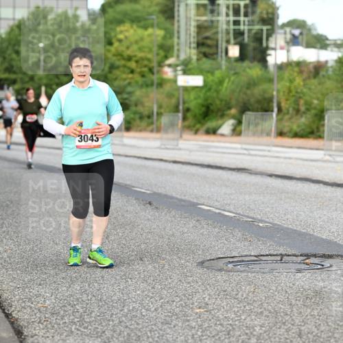 06.09.2026 - CURREX Alsterlauf Dr. Thomas Lammeyer http://msf.ph/oto/10146518 06.09.2026 10:21:51 Laufen 3045 meine-sportfotos.de