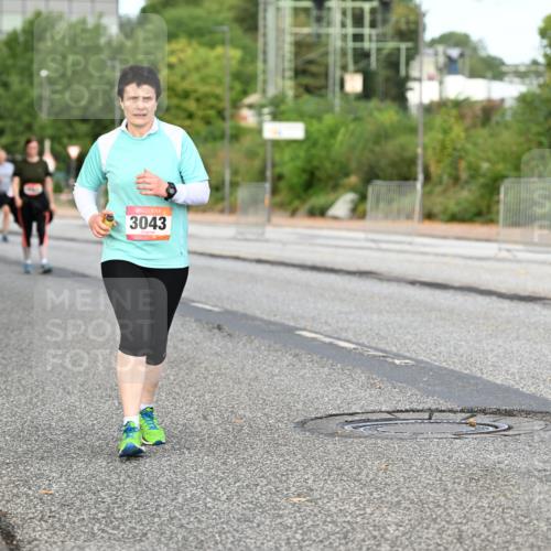 06.09.2026 - CURREX Alsterlauf Dr. Thomas Lammeyer http://msf.ph/oto/10146522 06.09.2026 10:21:51 Laufen 3043 meine-sportfotos.de