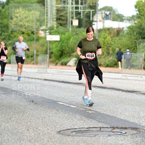 06.09.2026 - CURREX Alsterlauf Dr. Thomas Lammeyer http://msf.ph/oto/10146549 06.09.2026 10:21:58 Laufen 4168 meine-sportfotos.de