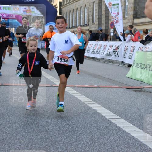 06.09.2026 - CURREX Alsterlauf Strokosch-Dieckow http://msf.ph/oto/10146553 06.09.2026 11:53:20 Ziel 1026, 1034, 1095, 1096, 1114, 1115, 1130, 1317, 1329, 8048 meine-sportfotos.de