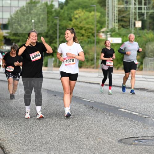 06.09.2026 - CURREX Alsterlauf Dr. Thomas Lammeyer http://msf.ph/oto/10146582 06.09.2026 10:22:02 Laufen 4095, 5066, 4978, 2791 meine-sportfotos.de