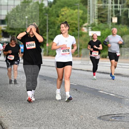 06.09.2026 - CURREX Alsterlauf Dr. Thomas Lammeyer http://msf.ph/oto/10146587 06.09.2026 10:22:02 Laufen 4095, 5066, 4978, 2791 meine-sportfotos.de