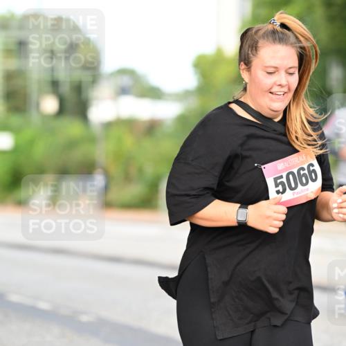 06.09.2026 - CURREX Alsterlauf Dr. Thomas Lammeyer http://msf.ph/oto/10146627 06.09.2026 10:22:07 Laufen 5066 meine-sportfotos.de