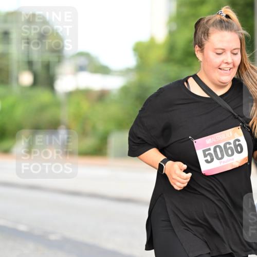06.09.2026 - CURREX Alsterlauf Dr. Thomas Lammeyer http://msf.ph/oto/10146628 06.09.2026 10:22:07 Laufen 5066 meine-sportfotos.de
