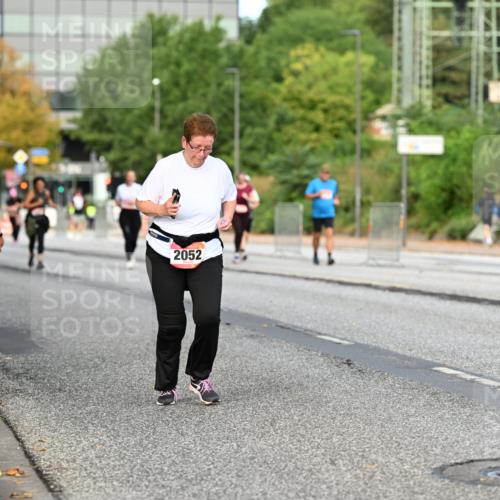 06.09.2026 - CURREX Alsterlauf Dr. Thomas Lammeyer http://msf.ph/oto/10146655 06.09.2026 10:22:12 Laufen 4766, 2052 meine-sportfotos.de