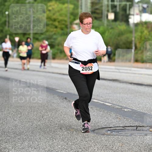 06.09.2026 - CURREX Alsterlauf Dr. Thomas Lammeyer http://msf.ph/oto/10146665 06.09.2026 10:22:14 Laufen 4766, 2052 meine-sportfotos.de