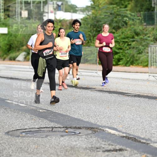06.09.2026 - CURREX Alsterlauf Dr. Thomas Lammeyer http://msf.ph/oto/10146700 06.09.2026 10:22:25 Laufen 5585, 3054, 5155, 5156 meine-sportfotos.de