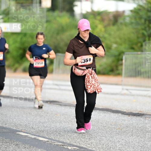 06.09.2026 - CURREX Alsterlauf Dr. Thomas Lammeyer http://msf.ph/oto/10146727 06.09.2026 10:22:41 Laufen 3107, 2958, 351 meine-sportfotos.de