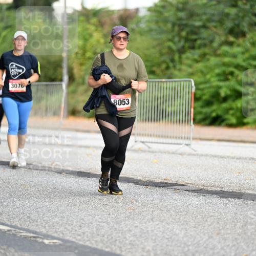 06.09.2026 - CURREX Alsterlauf Dr. Thomas Lammeyer http://msf.ph/oto/10146749 06.09.2026 10:22:49 Laufen 3076, 8053 meine-sportfotos.de