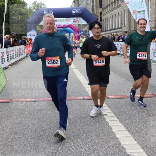 06.09.2026 - CURREX Alsterlauf Strokosch-Dieckow http://msf.ph/oto/10146760 06.09.2026 10:22:09 Ziel 2362, 2422, 2481, 2612, 2613, 3427, 3474, 3707, 4118, 4260, 4261, 4485, 4486, 5149, 5431, 5897 meine-sportfotos.de