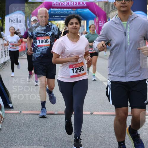 06.09.2026 - CURREX Alsterlauf Strokosch-Dieckow http://msf.ph/oto/10146864 06.09.2026 11:53:58 Ziel 1006, 1018, 1068, 1069, 1098, 1124, 1150, 1223, 1291, 1298, 1305, 8139 meine-sportfotos.de
