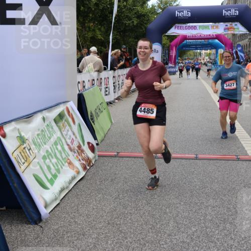 06.09.2026 - CURREX Alsterlauf Strokosch-Dieckow http://msf.ph/oto/10146869 06.09.2026 10:22:13 Ziel 2362, 2481, 2612, 2613, 3427, 3707, 4118, 4260, 4261, 4485, 4486, 5149, 5897, 6310 meine-sportfotos.de