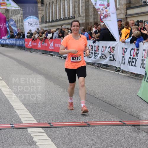 06.09.2026 - CURREX Alsterlauf Strokosch-Dieckow http://msf.ph/oto/10146893 06.09.2026 10:22:16 Ziel 2481, 3427, 4118, 4485, 4486, 5897, 6310 meine-sportfotos.de