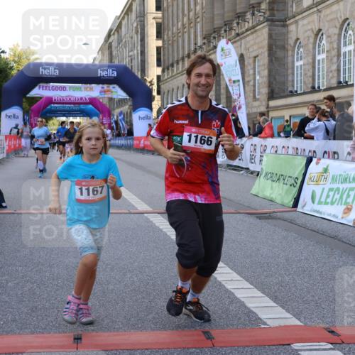 06.09.2026 - CURREX Alsterlauf Strokosch-Dieckow http://msf.ph/oto/10146937 06.09.2026 11:54:22 Ziel 1078, 1086, 1104, 1151, 1166, 1167, 1192, 1322, 1323, 1332, 1339, 8018 meine-sportfotos.de
