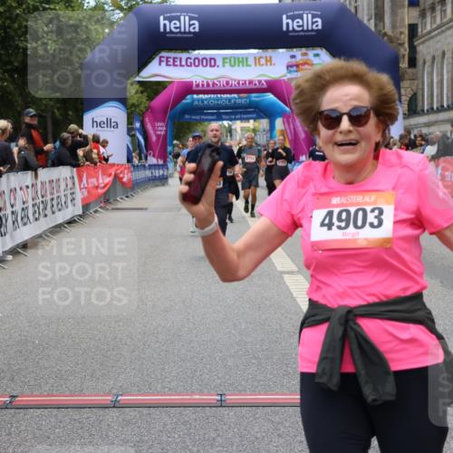 06.09.2026 - CURREX Alsterlauf Strokosch-Dieckow http://msf.ph/oto/10146966 06.09.2026 10:22:38 Ziel 4903, 5358, 5563 meine-sportfotos.de