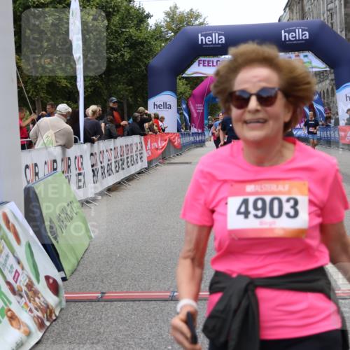 06.09.2026 - CURREX Alsterlauf Strokosch-Dieckow http://msf.ph/oto/10146978 06.09.2026 10:22:39 Ziel 2751, 2774, 4903, 5358, 5563 meine-sportfotos.de