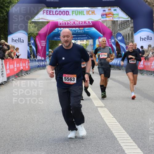 06.09.2026 - CURREX Alsterlauf Strokosch-Dieckow http://msf.ph/oto/10146981 06.09.2026 10:22:41 Ziel 2751, 2774, 4903, 5358, 5563, 8119 meine-sportfotos.de