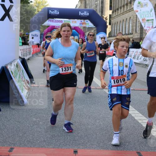 06.09.2026 - CURREX Alsterlauf Strokosch-Dieckow http://msf.ph/oto/10147025 06.09.2026 11:54:44 Ziel 1012, 1017, 1019, 1031, 1060, 1101, 1140, 1145, 1168, 1185, 1222, 1231, 1251, 1260, 1270, 1272, 1280, 1289, 1290, 1325, 1331 meine-sportfotos.de