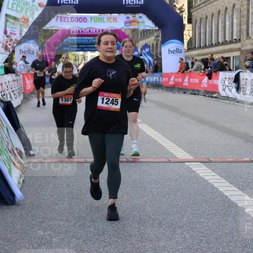 06.09.2026 - CURREX Alsterlauf Strokosch-Dieckow http://msf.ph/oto/10147061 06.09.2026 11:55:06 Ziel 1013, 1147, 1170, 1177, 1196, 1245, 1278, 1307, 1341 meine-sportfotos.de