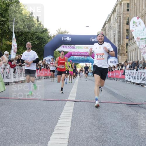 06.09.2026 - CURREX Alsterlauf Yannick Fuchs http://msf.ph/oto/10147091 06.09.2026 09:48:21 Ziel 2104, 2189, 2275, 2746, 3045, 3860, 3878, 4254, 4583, 5153, 5311, 5868, 6414, 8041 meine-sportfotos.de
