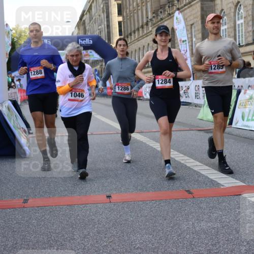 06.09.2026 - CURREX Alsterlauf Strokosch-Dieckow http://msf.ph/oto/10147113 06.09.2026 11:55:42 Ziel 1004, 1005, 1046, 1155, 1156, 1203, 1234, 1265, 1284, 1285, 1286, 1288, 1326 meine-sportfotos.de