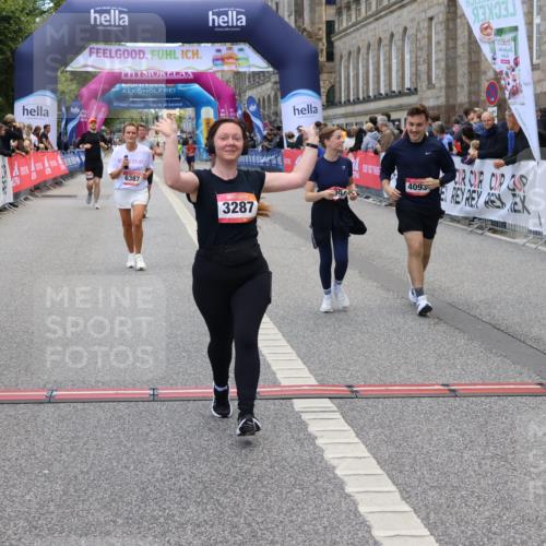 06.09.2026 - CURREX Alsterlauf Strokosch-Dieckow http://msf.ph/oto/10147152 06.09.2026 10:23:10 Ziel 2987, 4093, 4094, 4918, 6225, 6387 meine-sportfotos.de