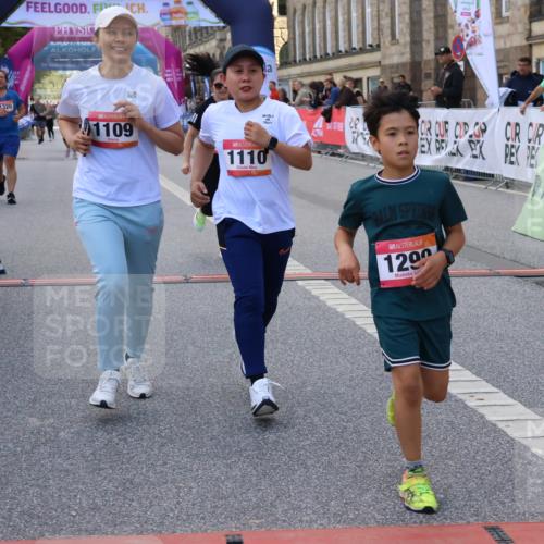 06.09.2026 - CURREX Alsterlauf Strokosch-Dieckow http://msf.ph/oto/10147171 06.09.2026 11:56:02 Ziel 1072, 1109, 1110, 1299, 1320, 1344, 8042, 8103, 8251, 8346 meine-sportfotos.de