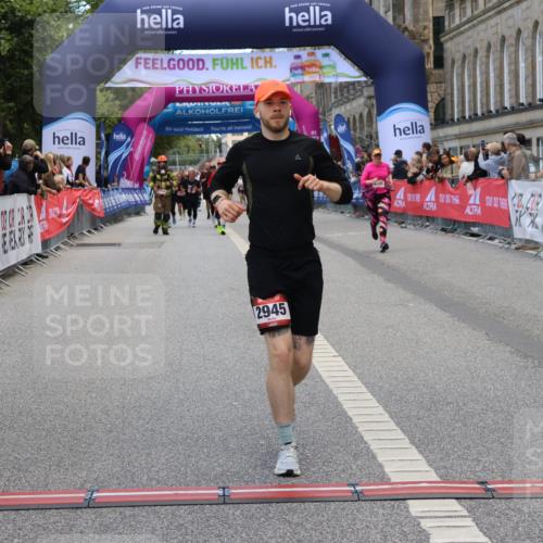 06.09.2026 - CURREX Alsterlauf Strokosch-Dieckow http://msf.ph/oto/10147204 06.09.2026 10:23:18 Ziel 2945, 3305, 4093, 4094, 4918, 5980, 6387 meine-sportfotos.de