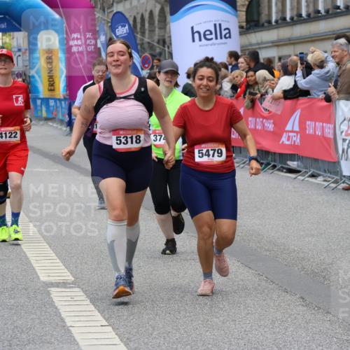 06.09.2026 - CURREX Alsterlauf Strokosch-Dieckow http://msf.ph/oto/10147226 06.09.2026 10:23:26 Ziel 3305, 4122, 5479, 5754 meine-sportfotos.de