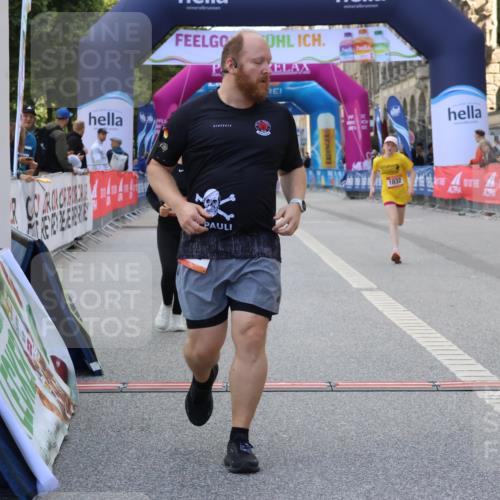 06.09.2026 - CURREX Alsterlauf Strokosch-Dieckow http://msf.ph/oto/10147228 06.09.2026 11:56:22 Ziel 1032, 1103, 1142, 8267 meine-sportfotos.de